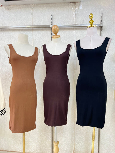 Deep Round Neck Backless  Body con Dress